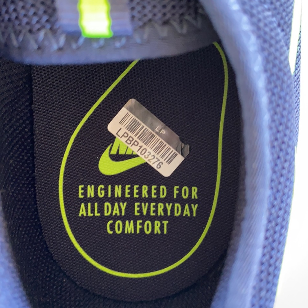 Nike sneakers - Picture 7 of 8